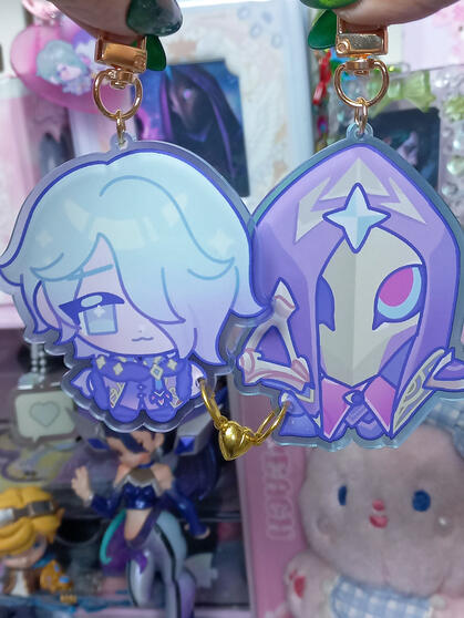 2025 - League of Legends Jhin &amp; Hwei Magnetic Keychain Fanmerch